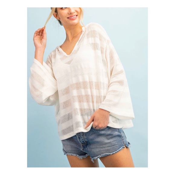 Sale! NEW! Hooded Top! - Picture 2 of 7